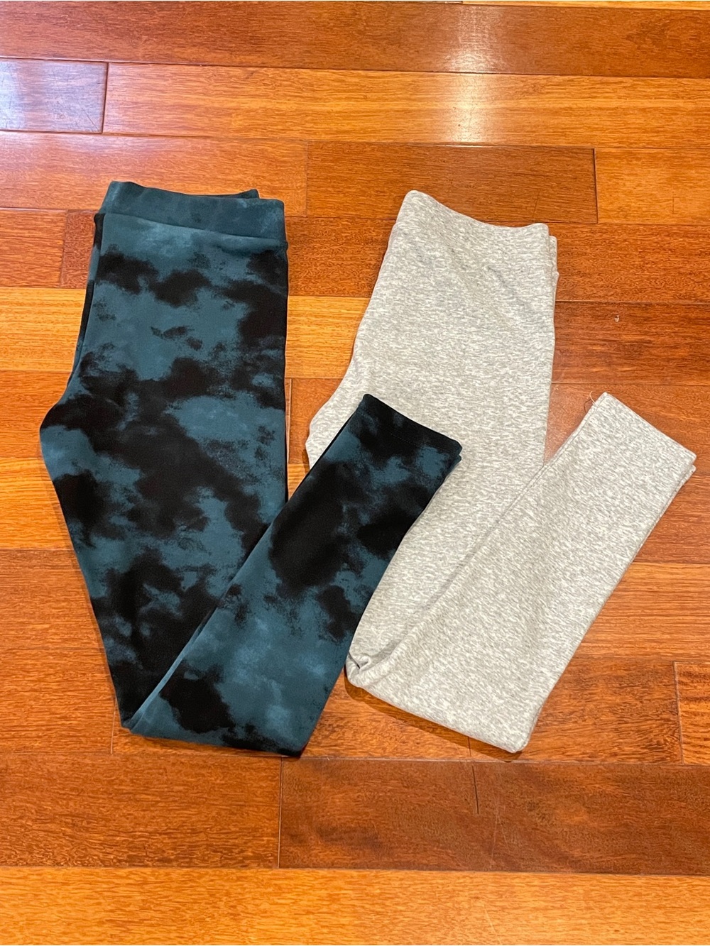 Old Navy girls cozy-lined fleece leggings